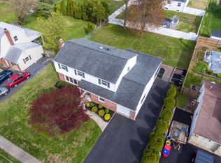 233 Essex Rd, Warminster, PA 18974