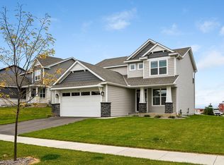 5237 Windlass Dr, Woodbury, MN 55129