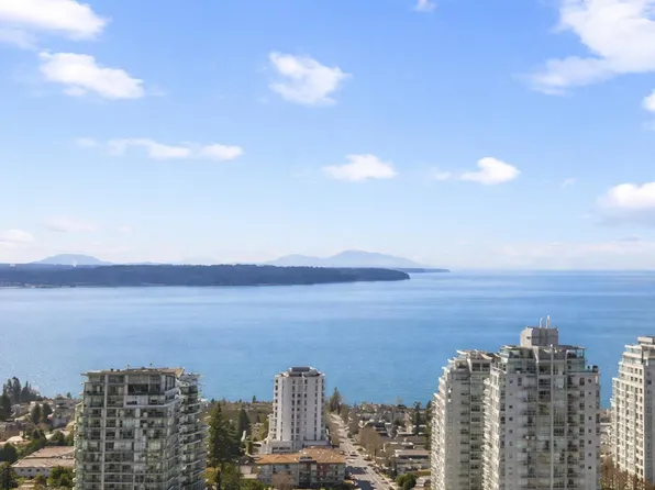 1588 Johnston Rd #2104, White Rock, BC V4B 0C5