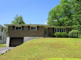 57 Harleigh Blvd, Hazleton, PA 18202