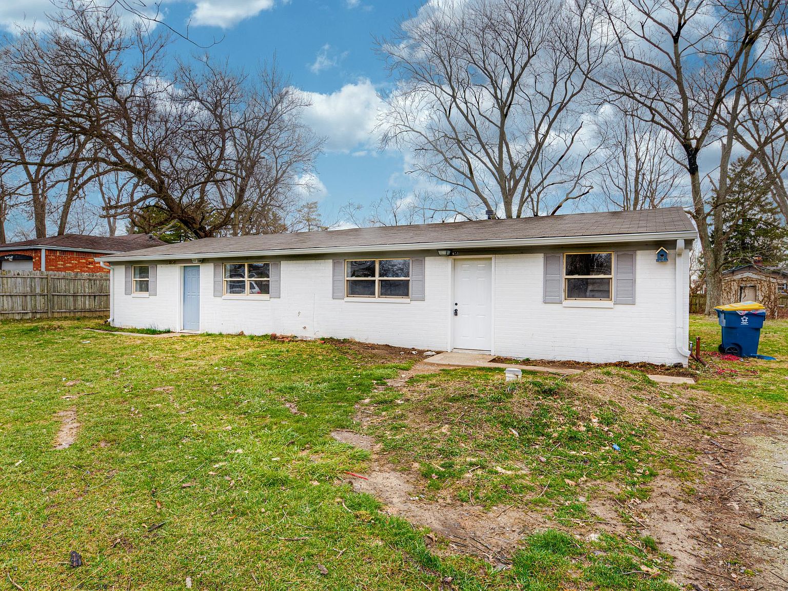 10853 Bellefontaine St, Indianapolis, IN 46280 Zillow