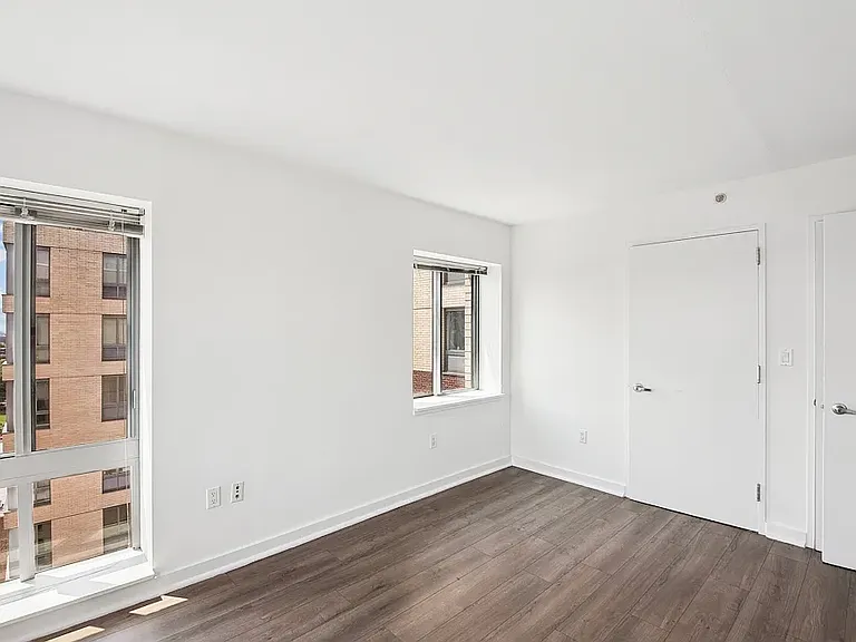 153-30 89th Ave #838 — Photo 8