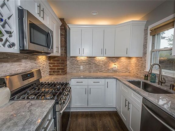 3rd image of 2675 8th St