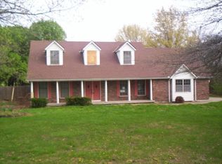 6506 E Trott Rd, Belton, MO 64012