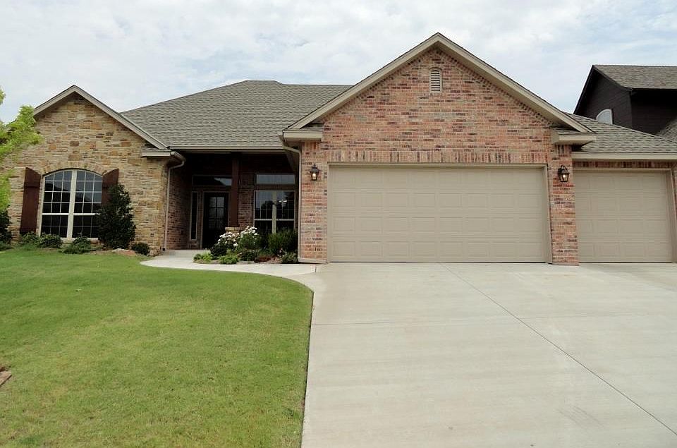1st image of 2825 Marbel Dr