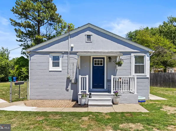 5602 Tremont St, Bristol, PA 19007