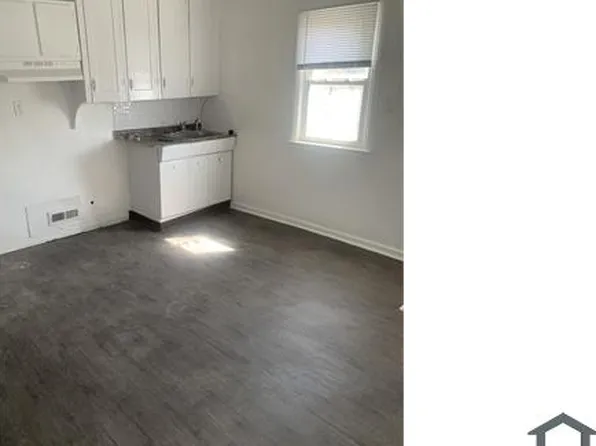 24 W Auburn St, Ecorse, MI