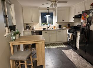 118 Pine St UNIT 2, East Rochester, NY 14445