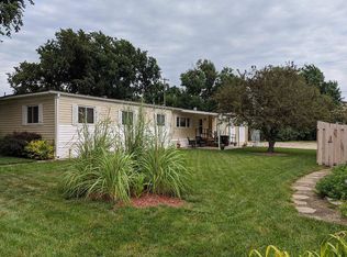 305 N 4th St, Canton, KS 67428