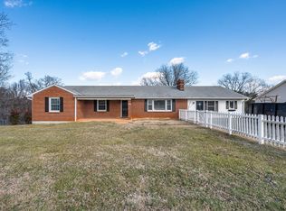3234 Old Forest Rd, Lynchburg, VA 24501