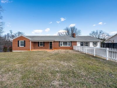 3234 Old Forest Rd, Lynchburg, VA, 24501