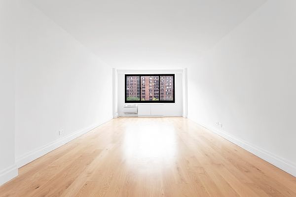 1st image of 10 W 135th St APT 6B
