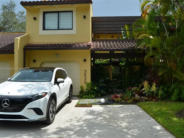 3629 Estepona Ave, Doral, FL 33178
