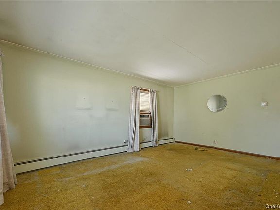 4th image of 27 Plymouth Avenue
