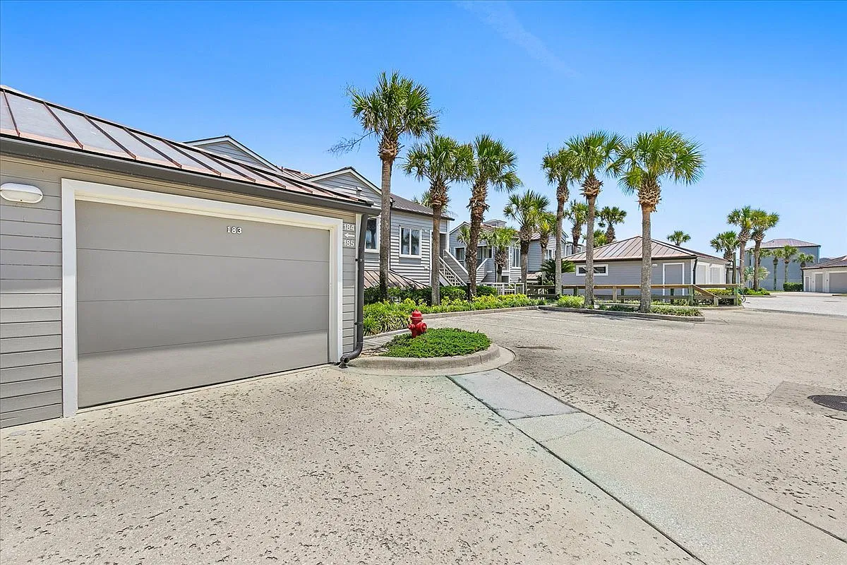 183 Sea Hammock Way - 183 — Photo 2