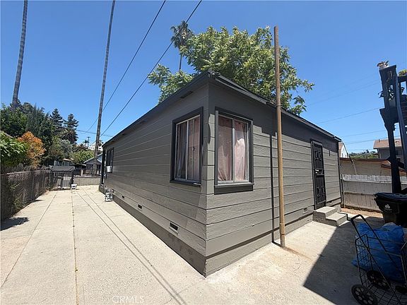 4th image of 6236 Arroyo Glen St