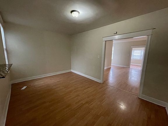 4th image of 5429 Sansom St APT B