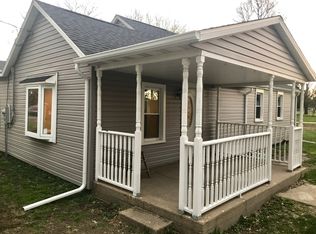 1204 Griswold Ave, Sterling, IL 61081