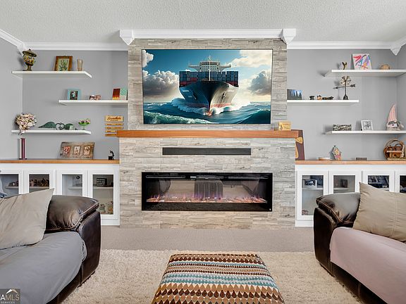 3rd image of 542 Shallow Creek Rd