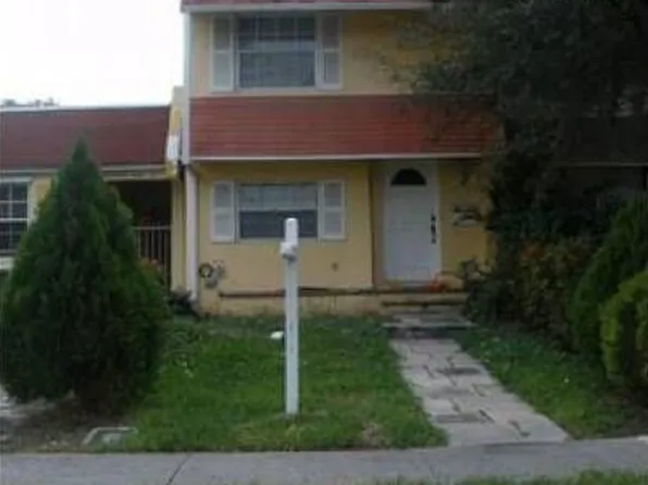 1742 NE 142nd St, North Miami, FL 33181