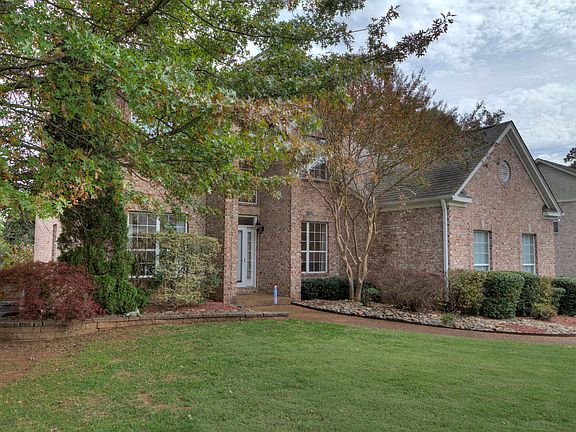 2nd image of 312 Rockwell Farm Ln