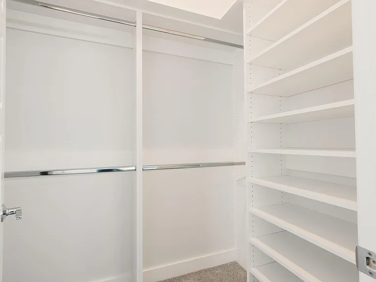 2707 Majestic Way — Photo 37