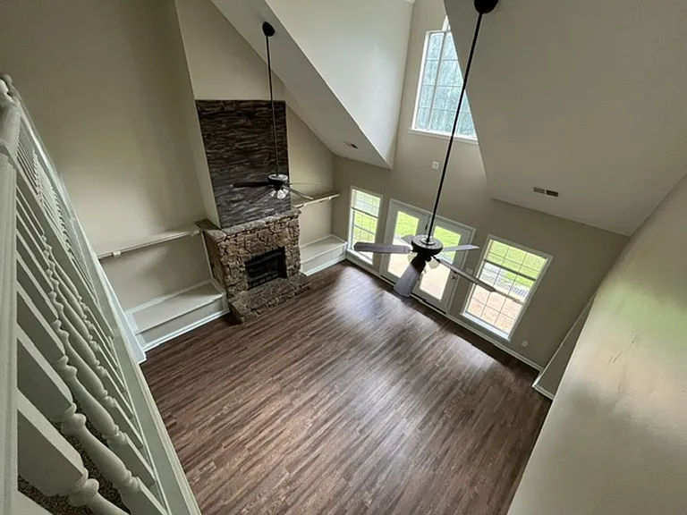 440 Blue Lake Dr — Photo 16