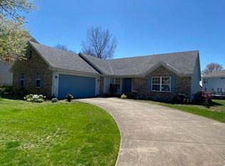 15 Berryhill Ct, Springboro, OH 45066