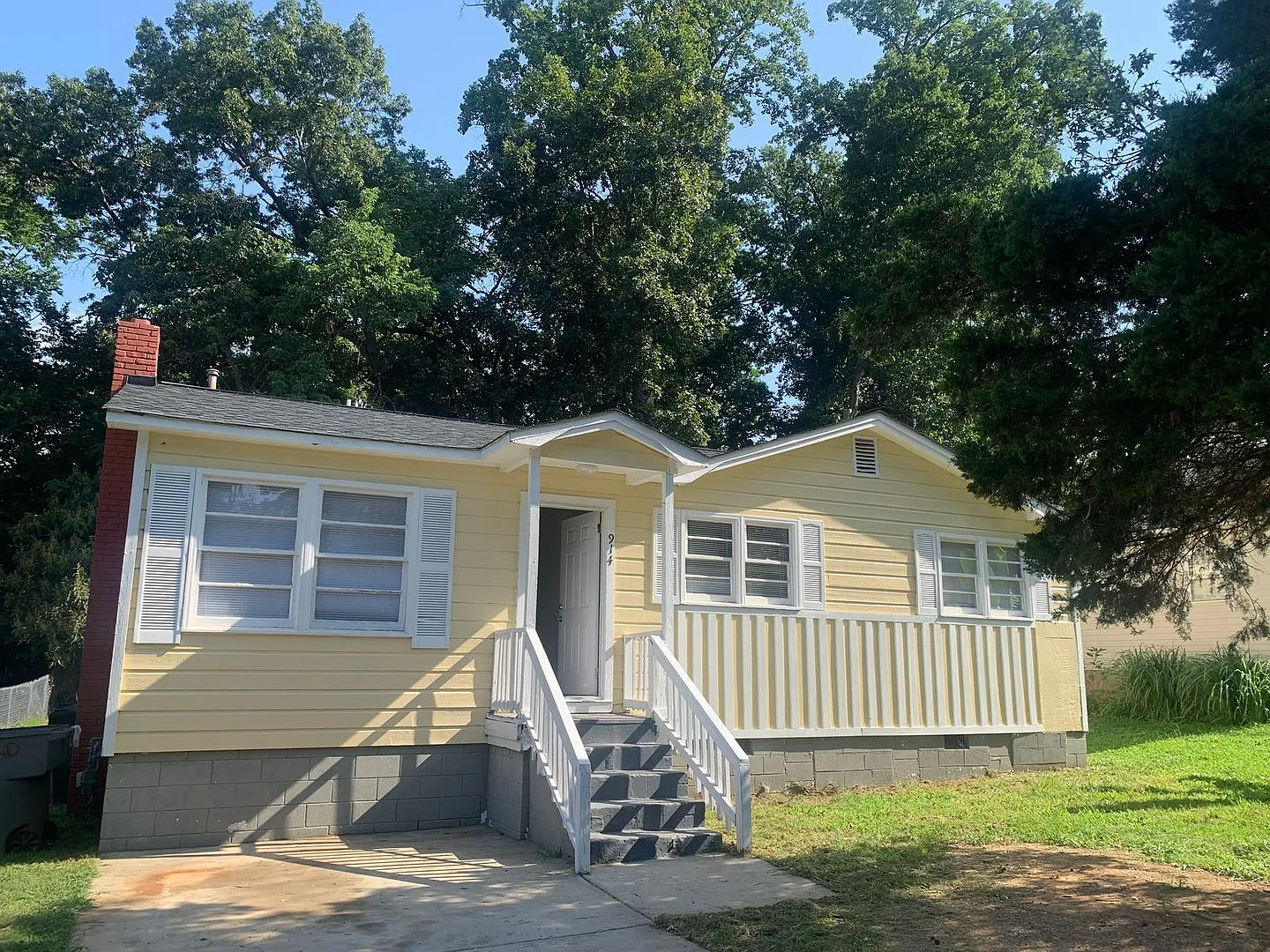 Adorable Three Bedroom Home! — Photo 1
