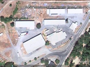 8450 Monument Dr, Grants Pass, OR 97526