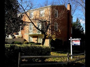 4300 Cedarlake Ct, Alexandria, VA 22309