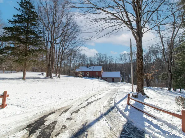 107 Burt Road, Guilford, CT 06437