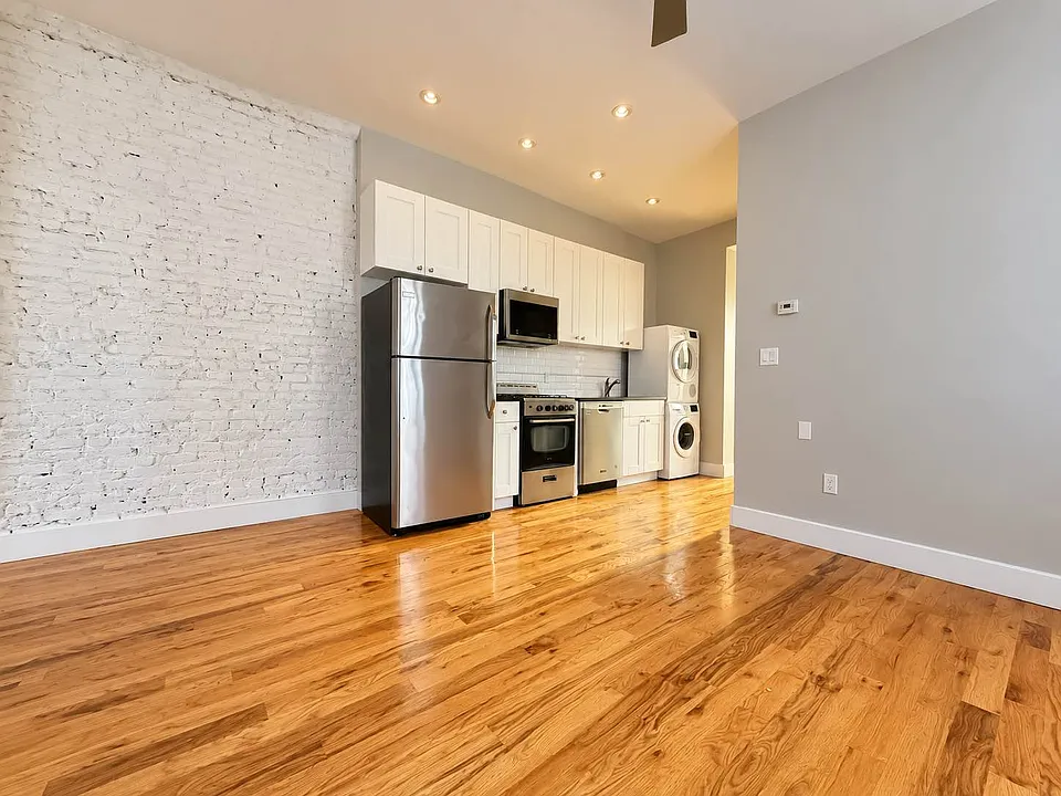 464 Prospect Pl #3R