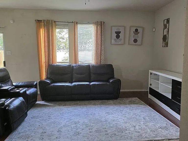 5804 Melanie Ct — Photo 11