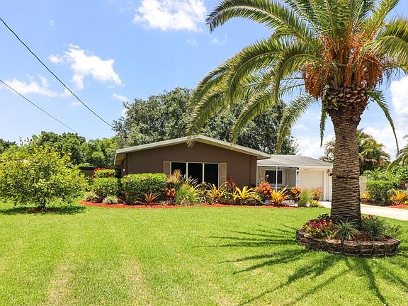 4th image of 22169 Elmira Blvd