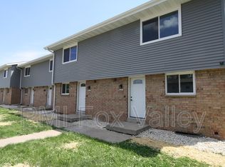 2027 Evans St, Oshkosh, WI 54901
