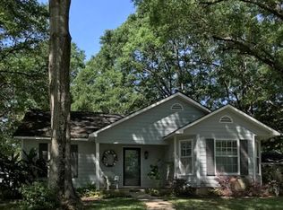 119 Appomatox Dr, Daphne, AL 36526