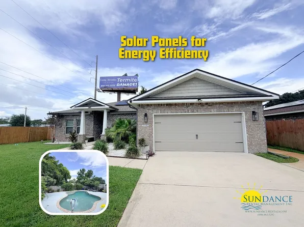 2 W Casa Loma Dr, Mary Esther, FL 32569