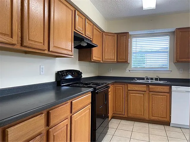 3709 Terrie Ct — Photo 2