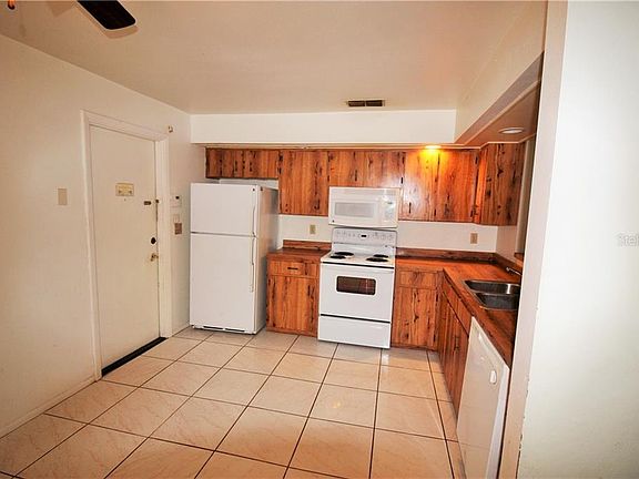 2nd image of 4672 Pheasant Run Dr #B