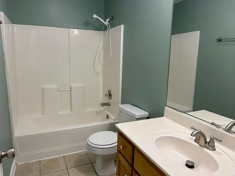107 Logan St — Photo 8