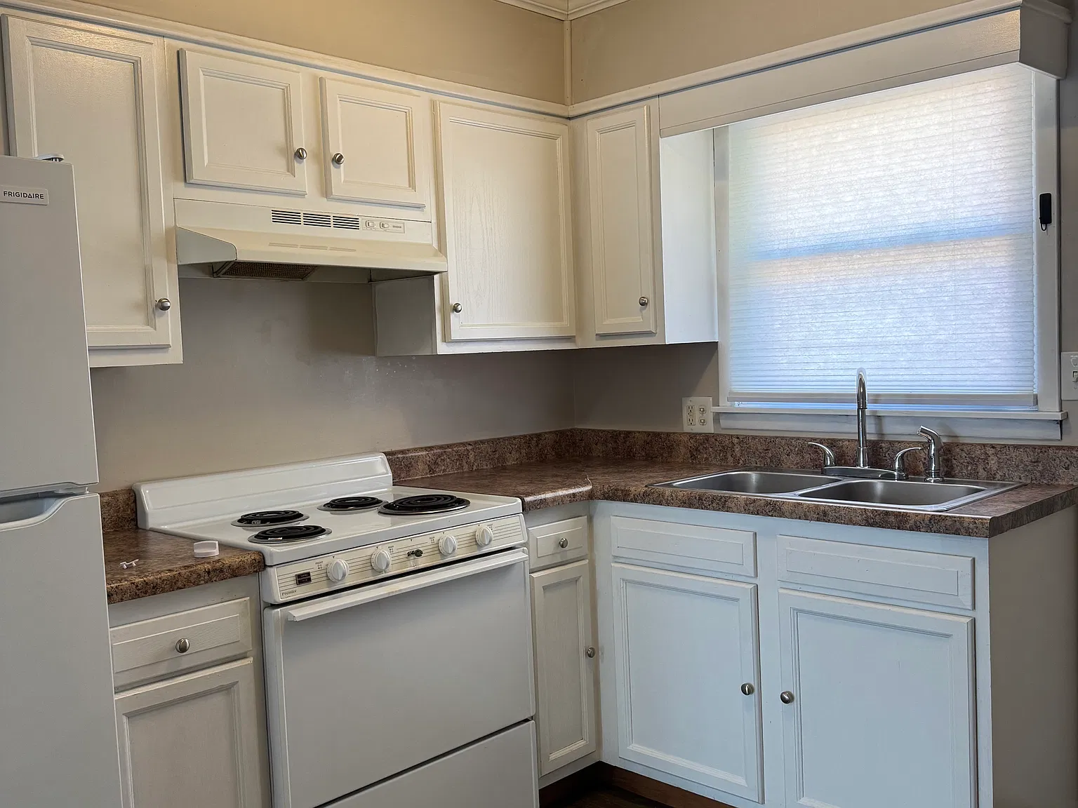 2 bed, 800 sqft, $800 — Photo 4