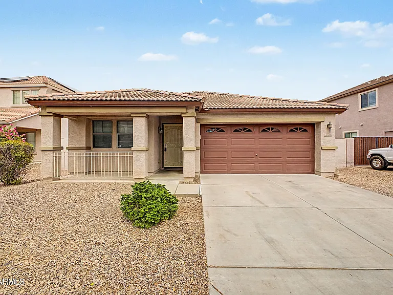 3928 E Blue Sage Rd — Photo 1