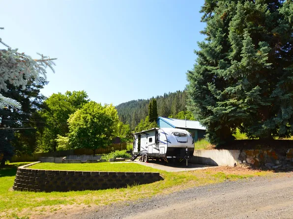 415 W Waskey St, Peck, ID 83545