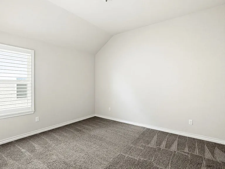 307 James Bonham Way — Photo 8