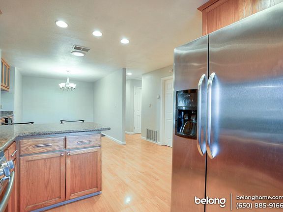 4th image of 2554 Coronation Dr