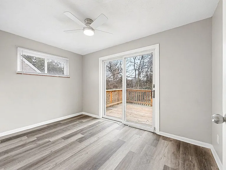 4765 Hardwick Dr — Photo 15