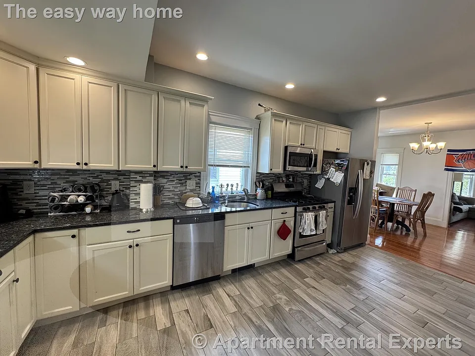 78 Bristol Rd #1