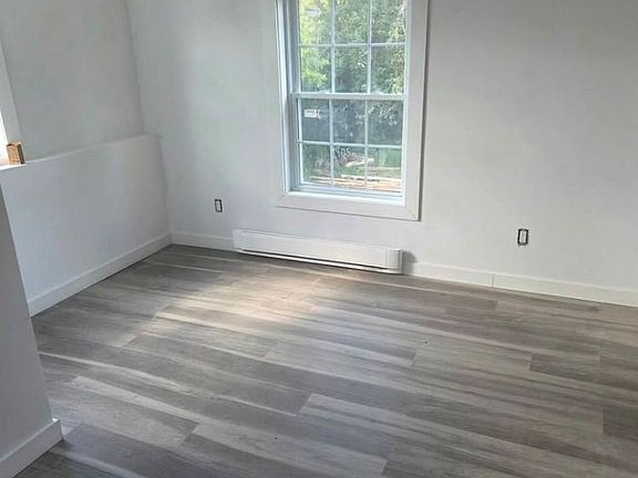 4th image of 7771 Lawrence St