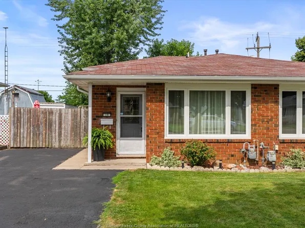 19 Bruce Ave, Leamington, ON N8H 4C4